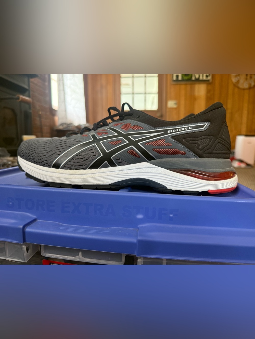 NEW Asics Black and White Shoe Interior Size Label
